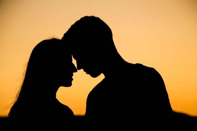 Parova slaganje ljubavni horoskop LJUBAVNI UPOREDNI